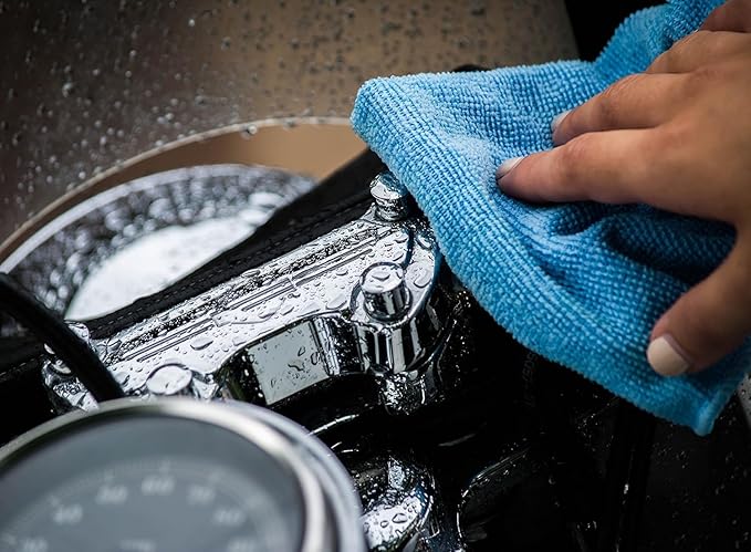 Turtle Wax Clean & Shine Microfibre Towel, 400 GSM